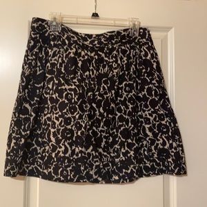 Loft Black & Cream Knee Length Skirt Size 8